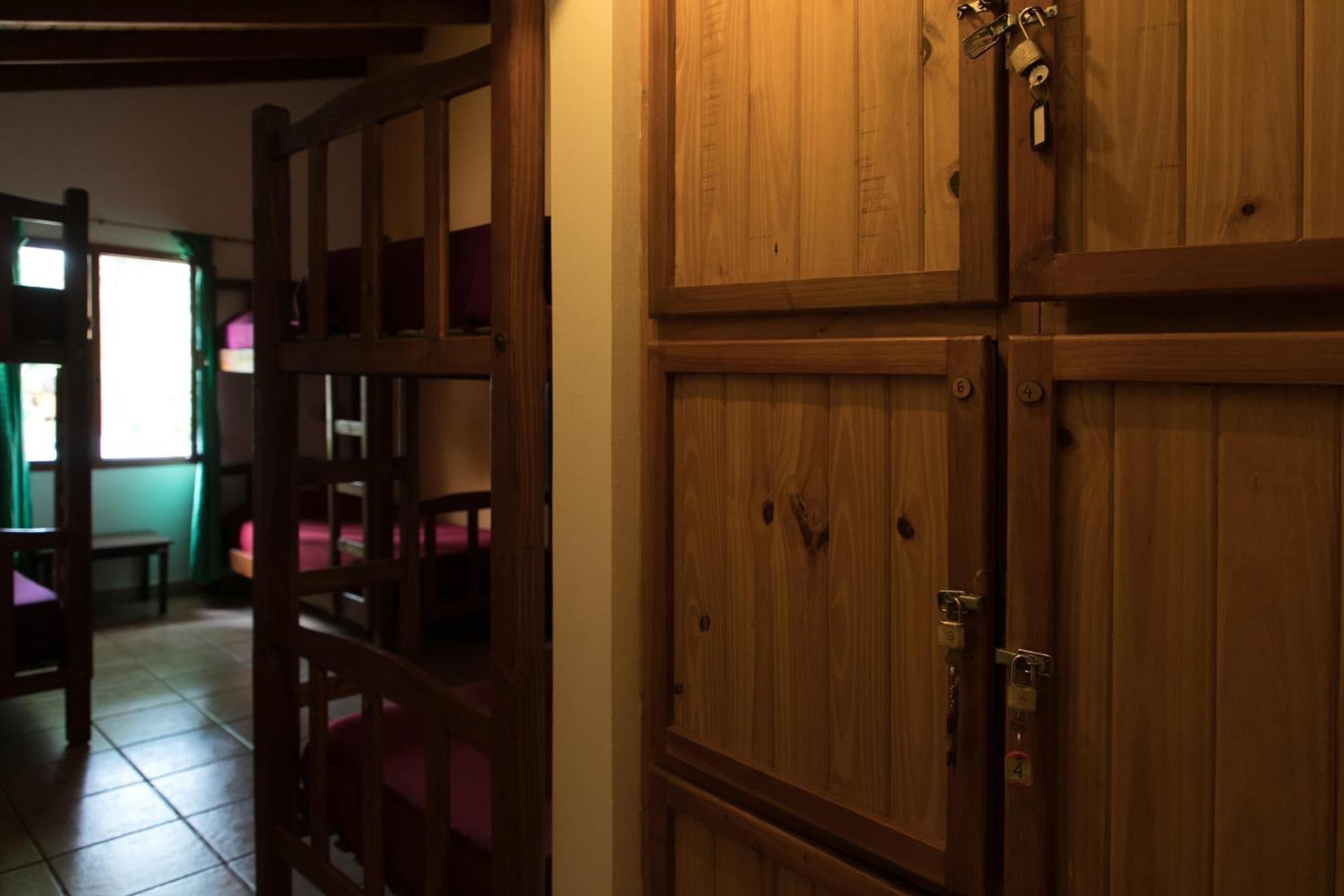 Hostel El Mirador Эль-Больсон Экстерьер фото